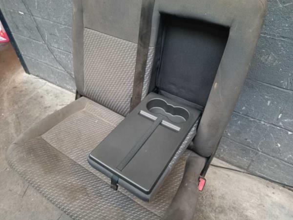 SIEGE AVANT DROIT VW - Vue 2